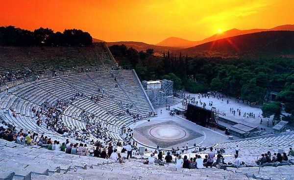 Isthmus of Corinth - Mycenae - Nafplio - Epidaurus - One-day excursion - destination the northern Peloponnese