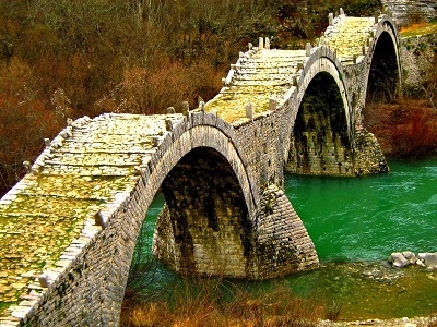 Το γεφύρι της Άρτας